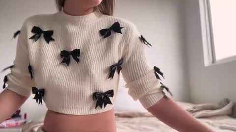 Amy No penetration Virgiin giirl online show from 10/22/25, 01:33