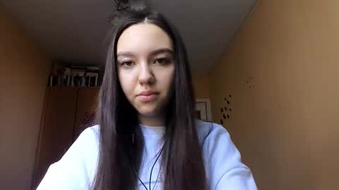 Snapshot of teganmeiser chatting on 11/01/25, 08:27 Kimi online show from 11/01/25, 08:27