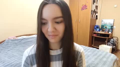 Snapshot of teganmeiser chatting on 12/18/25, 12:55 Kimi online show from 12/18/25, 12:55