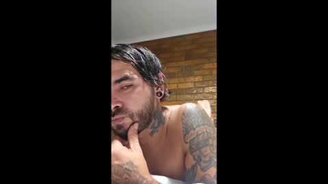 Snapshot of tejayg01988 chatting on 04/22/26, 03:46 Tejay online show from 04/22/26, 03:46