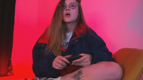 Snapshot of tekila__ chatting on 12/24/24, 12:00 tekila__ online show from 12/24/24, 12:00