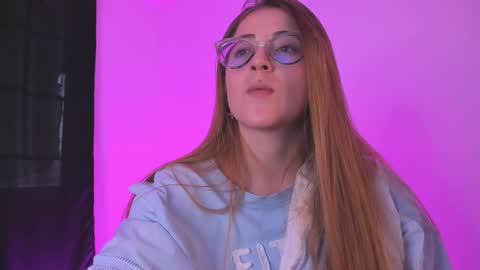 Snapshot of tekila__ chatting on 12/27/24, 10:05 tekila__ online show from 12/27/24, 10:05