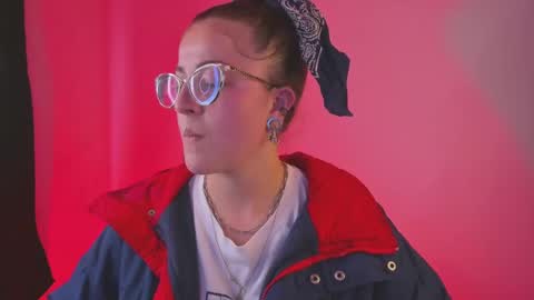 Snapshot of tekila__ chatting on 02/05/25, 08:35 tekila__ online show from 02/05/25, 08:35