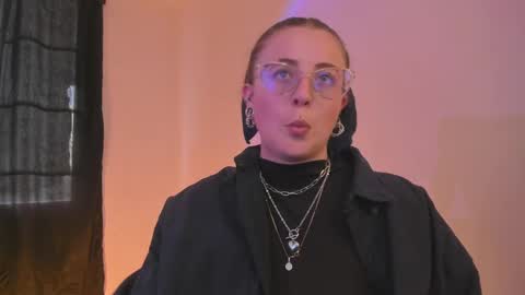 Snapshot of tekila__ chatting on 02/08/25, 09:46 tekila__ online show from 02/08/25, 09:46