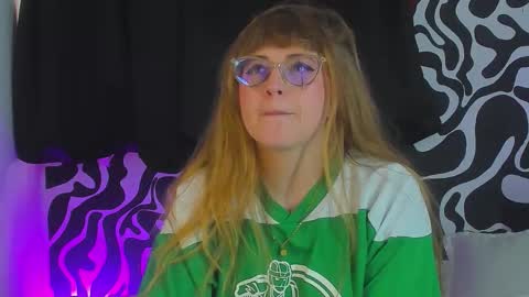 Snapshot of tekila__ chatting on 09/09/25, 06:51 tekila__ online show from 09/09/25, 06:51