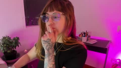 Snapshot of tekila__ chatting on 04/23/26, 12:01 tekila__ online show from 04/23/26, 12:01