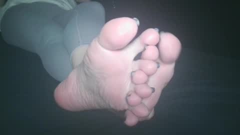 Viv West online show from 12/28/24, 02:22