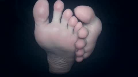 Snapshot of telegram1030 chatting on 12/23/25, 04:21 Viv West online show from 12/23/25, 04:21