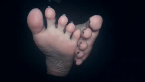 Snapshot of telegram1030 chatting on 01/16/26, 03:21 Viv West online show from 01/16/26, 03:21