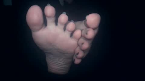 Snapshot of telegram1030 chatting on 01/17/26, 03:44 Viv West online show from 01/17/26, 03:44