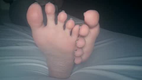 Snapshot of telegram1030 chatting on 02/10/26, 06:06 Viv West online show from 02/10/26, 06:06