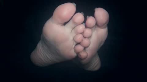 Snapshot of telegram1030 chatting on 02/19/26, 06:31 Viv West online show from 02/19/26, 06:31