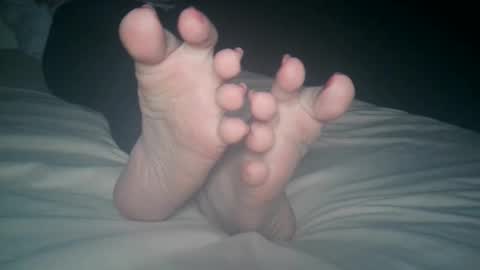 Snapshot of telegram1030 chatting on 02/25/26, 06:23 Viv West online show from 02/25/26, 06:23