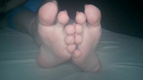 Snapshot of telegram1030 chatting on 02/28/26, 03:40 Viv West online show from 02/28/26, 03:40