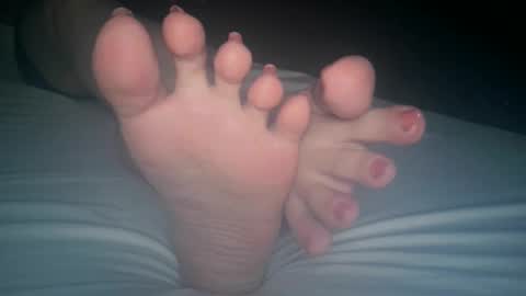 Snapshot of telegram1030 chatting on 03/02/26, 02:47 Viv West online show from 03/02/26, 02:47