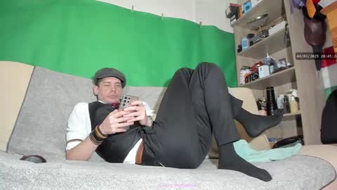 Virg Lszl online show from 03/04/25, 07:43