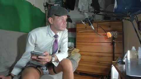 Virg Lszl online show from 10/11/25, 03:54