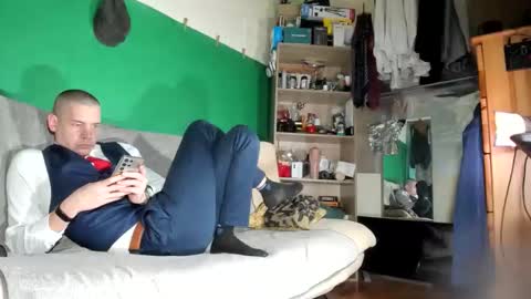 Virg Lszl online show from 02/03/26, 09:20