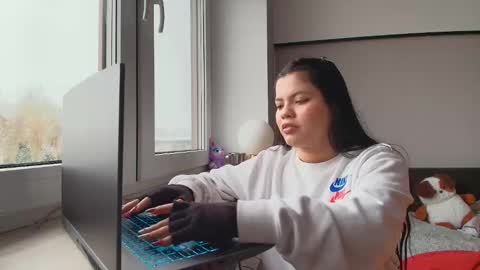 Amazing SALOME online show from 11/24/25, 09:09