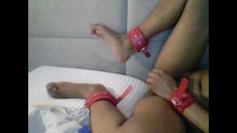 Snapshot of tellmewhat2do4y chatting on 01/20/25, 02:11 Dkcoupleee online show from 01/20/25, 02:11