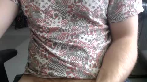 Snapshot of temeteus chatting on 05/19/26, 10:32 Temeteus online show from 05/19/26, 10:32