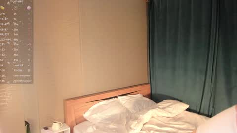 Snapshot of tempt_for_you chatting on 01/29/25, 12:35 Megan online show from 01/29/25, 12:35