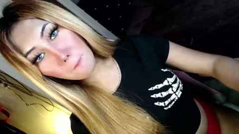 Snapshot of temptationoflust chatting on 09/27/25, 05:01 Im Dianna DONT FORGET TO FOLLOW ME online show from 09/27/25, 05:01