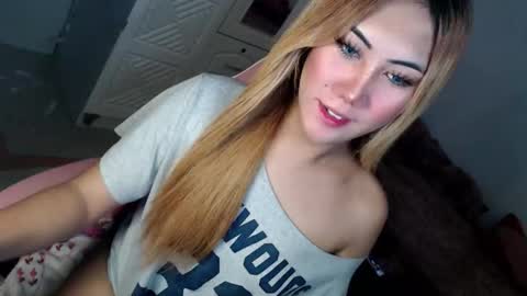 Snapshot of temptationoflust chatting on 10/20/25, 04:13 Im Dianna DONT FORGET TO FOLLOW ME online show from 10/20/25, 04:13