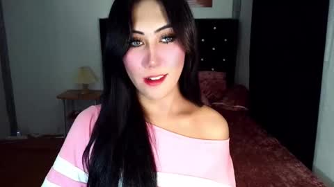 Snapshot of temptationoflust chatting on 04/12/26, 01:27 Im Dianna DONT FORGET TO FOLLOW ME online show from 04/12/26, 01:27