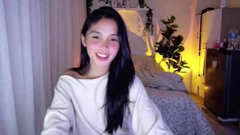 temptessa20 online show from 10/31/25, 04:19