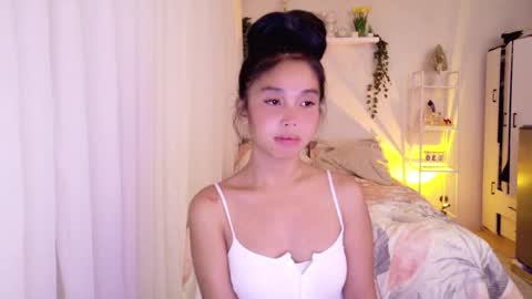 temptessa20 online show from 11/08/25, 01:00