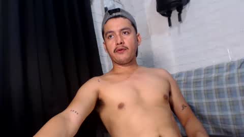 Snapshot of tempting_jon chatting on 11/19/25, 07:08 tempting_jon online show from 11/19/25, 07:08