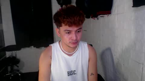 Snapshot of tempting_jon chatting on 05/09/26, 05:34 tempting_jon online show from 05/09/26, 05:34