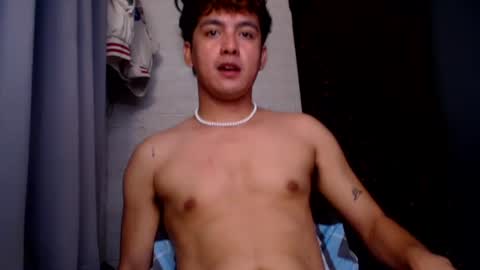 Snapshot of tempting_jon chatting on 07/14/26, 10:43 tempting_jon online show from 07/14/26, 10:43