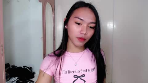 YOGIRL MAXINE online show from 04/11/26, 03:55