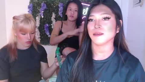 Snapshot of temptress_hot_dea chatting on 01/30/25, 11:01 Dea online show from 01/30/25, 11:01