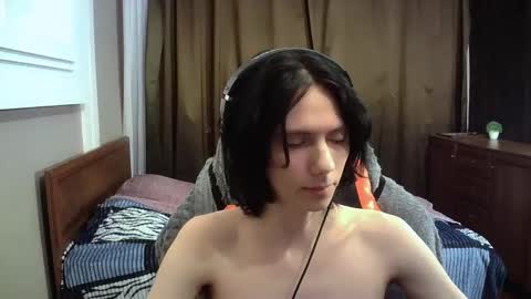 Snapshot of temptvelvet chatting on 11/10/25, 05:56 temptvelvet online show from 11/10/25, 05:56