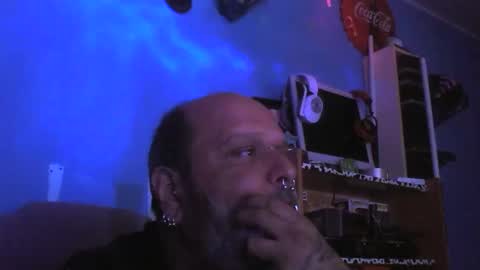 Snapshot of tenalpi chatting on 12/15/25, 07:40 tenalpi online show from 12/15/25, 07:40