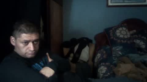 Snapshot of tender_eldelatienda chatting on 04/15/26, 12:28 Fabio Canavaro online show from 04/15/26, 12:28