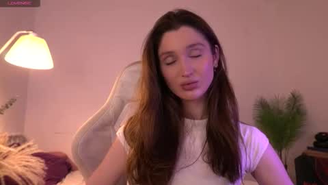 Amina online show from 11/27/25, 10:06