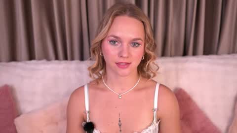 Ellis online show from 12/14/25, 06:12