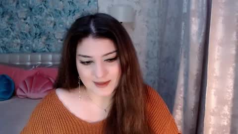 Snapshot of tenderlybae12 chatting on 02/26/25, 02:15 Tenderlybae online show from 02/26/25, 02:15