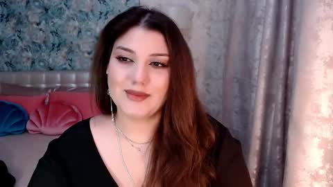 Snapshot of tenderlybae12 chatting on 03/01/25, 02:15 Tenderlybae online show from 03/01/25, 02:15