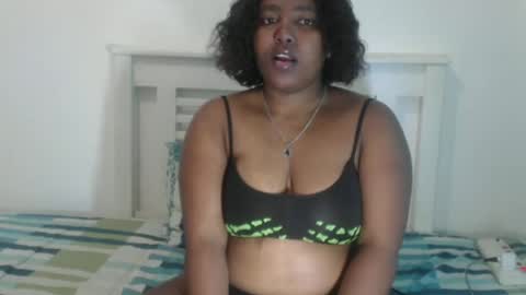 Snapshot of tenderousdoll chatting on 07/02/26, 06:19 TenderousDoll online show from 07/02/26, 06:19