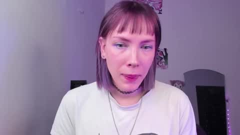 Kira online show from 02/16/26, 08:38