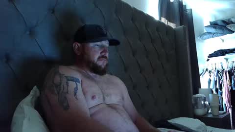 Snapshot of tenn239 chatting on 03/29/26, 01:22 tenn239 online show from 03/29/26, 01:22