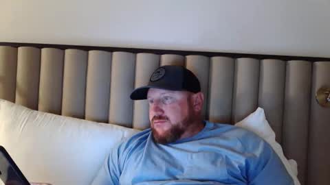 tenn239 online show from 05/19/26, 01:56