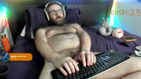 Snapshot of tenshi23 chatting on 03/05/25, 10:33 Matt online show from 03/05/25, 10:33