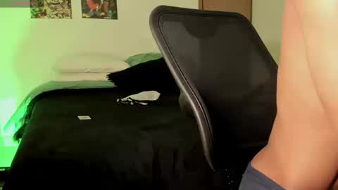 Teo online show from 10/20/25, 05:46