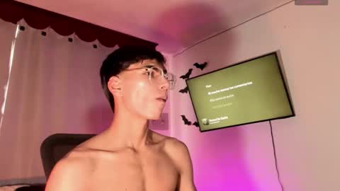 Snapshot of teo_369 chatting on 02/02/26, 08:51 Teo online show from 02/02/26, 08:51